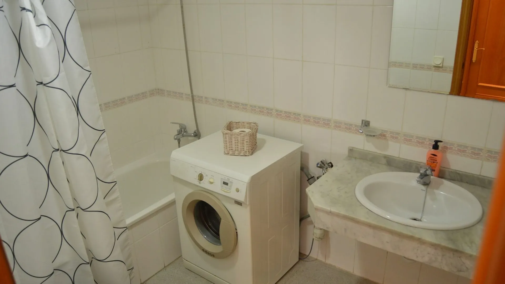 Tarragonasuites 16-St Miquel 728 Appartement